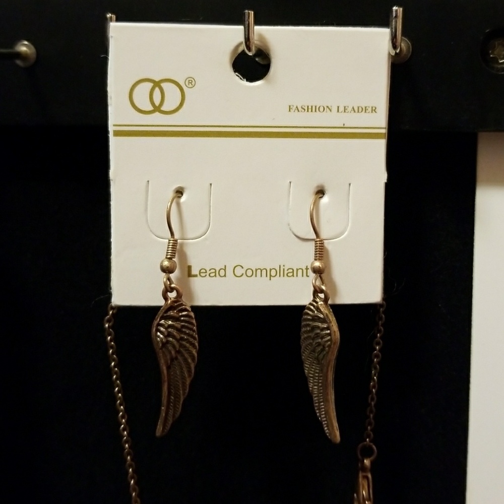 NWT Earrings and Necklace Combo